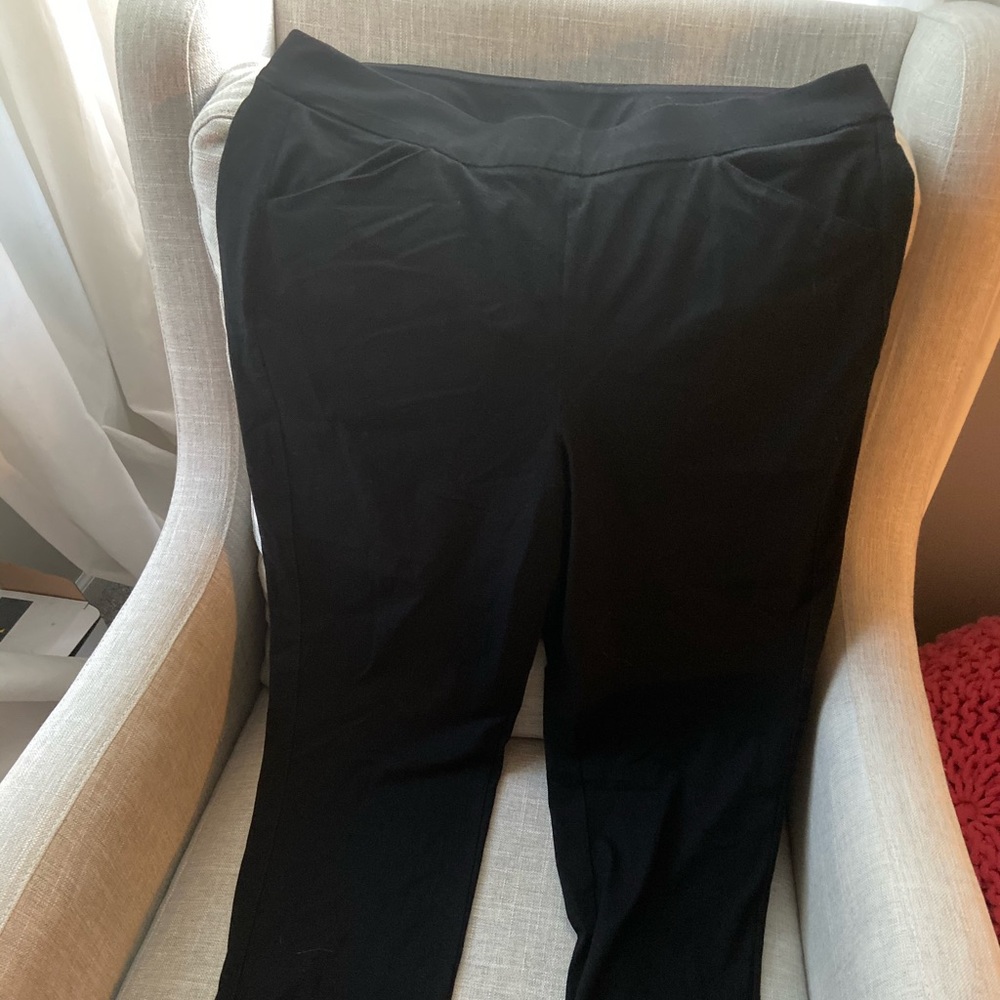Chicos traveler pull on pants